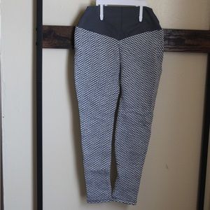 Butt scrunch leggings